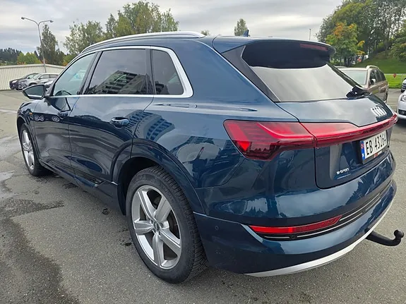 Audi E-Tron 2020 photo 4