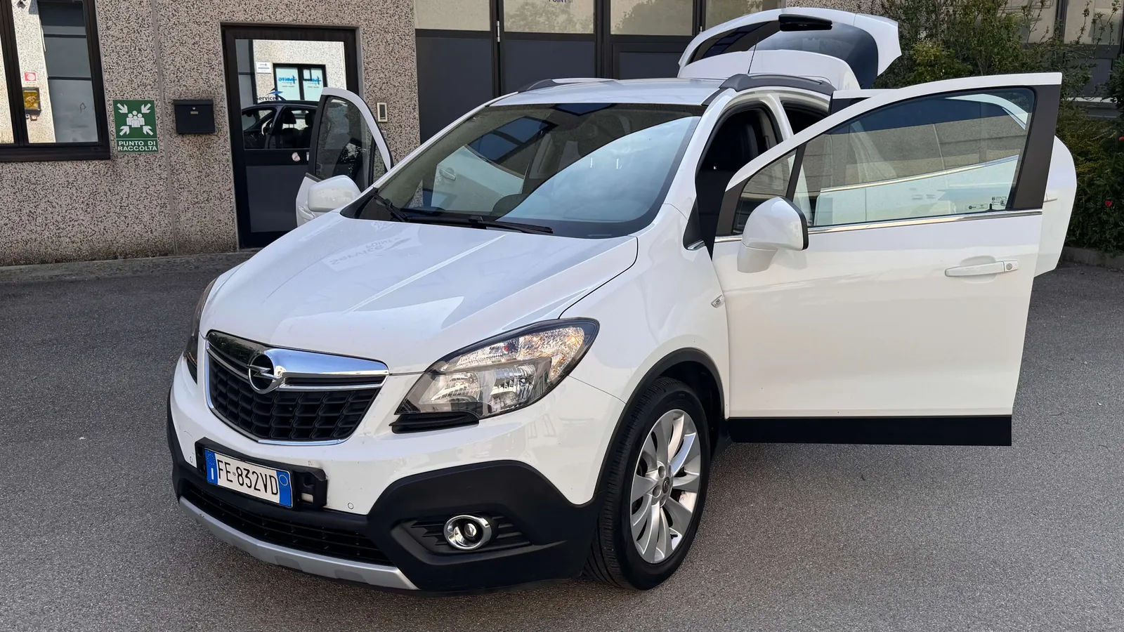 Opel Mokka 2016 photo 2