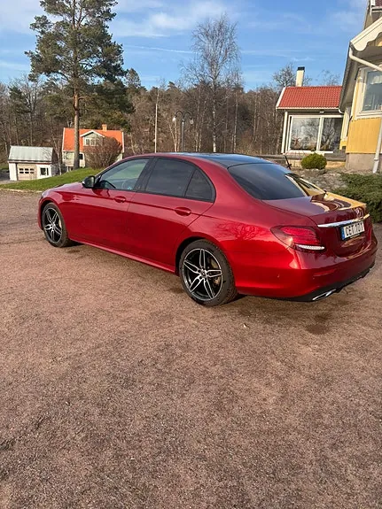 Mercedes-Benz E220 D