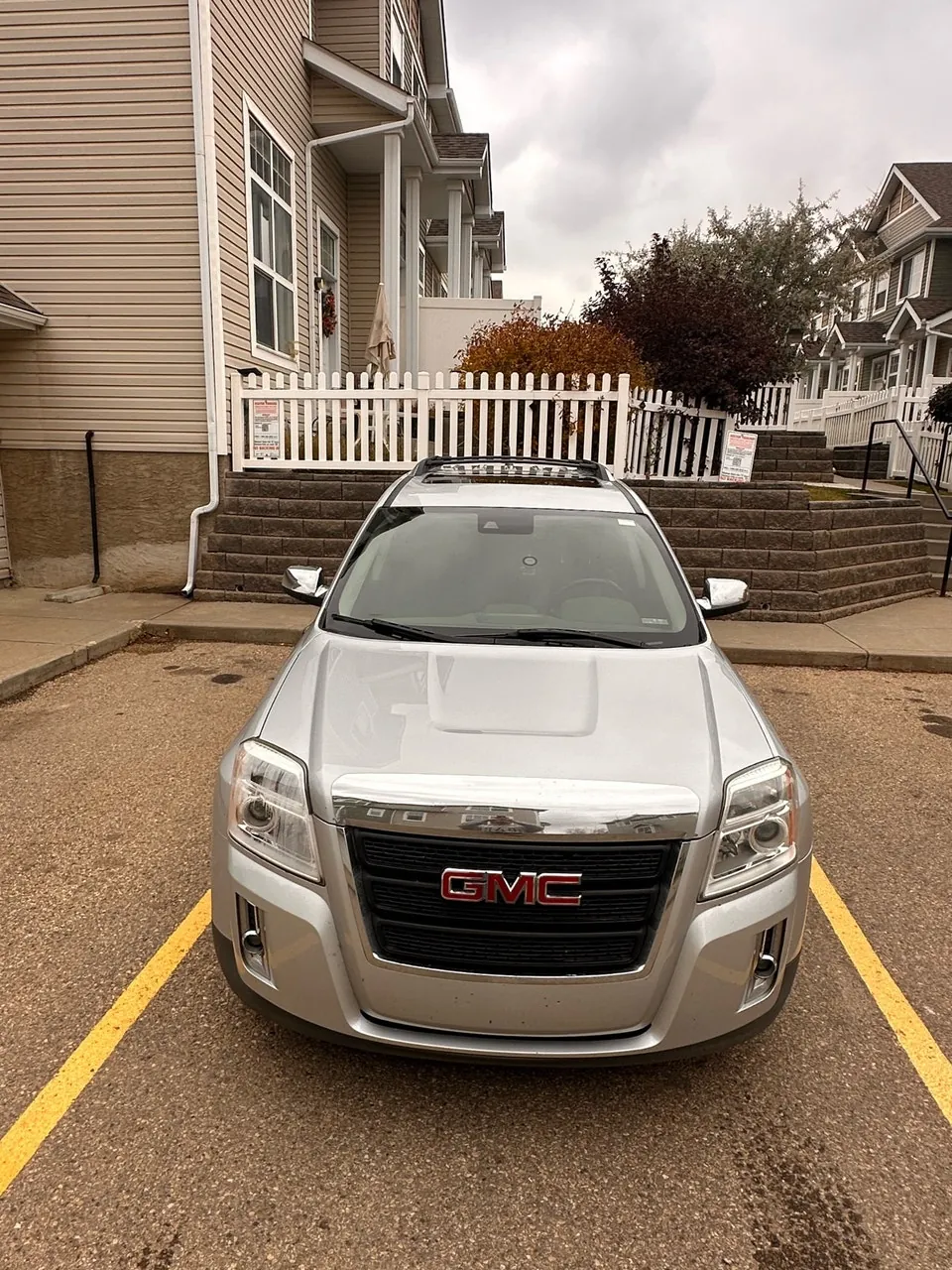 GMC Terrain 2012 photo 2