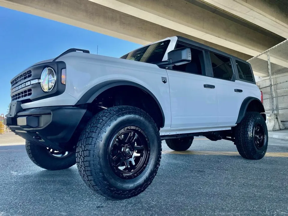 Ford Bronco 2025 photo 3