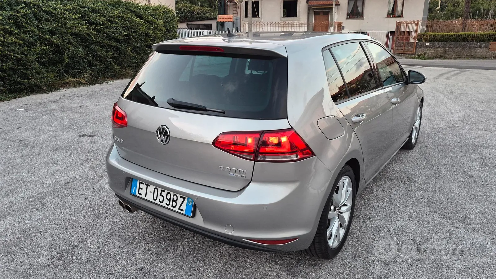 Volkswagen Golf 2013 photo 2