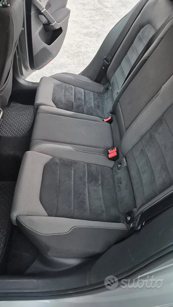 Volkswagen Golf 2013 photo 4
