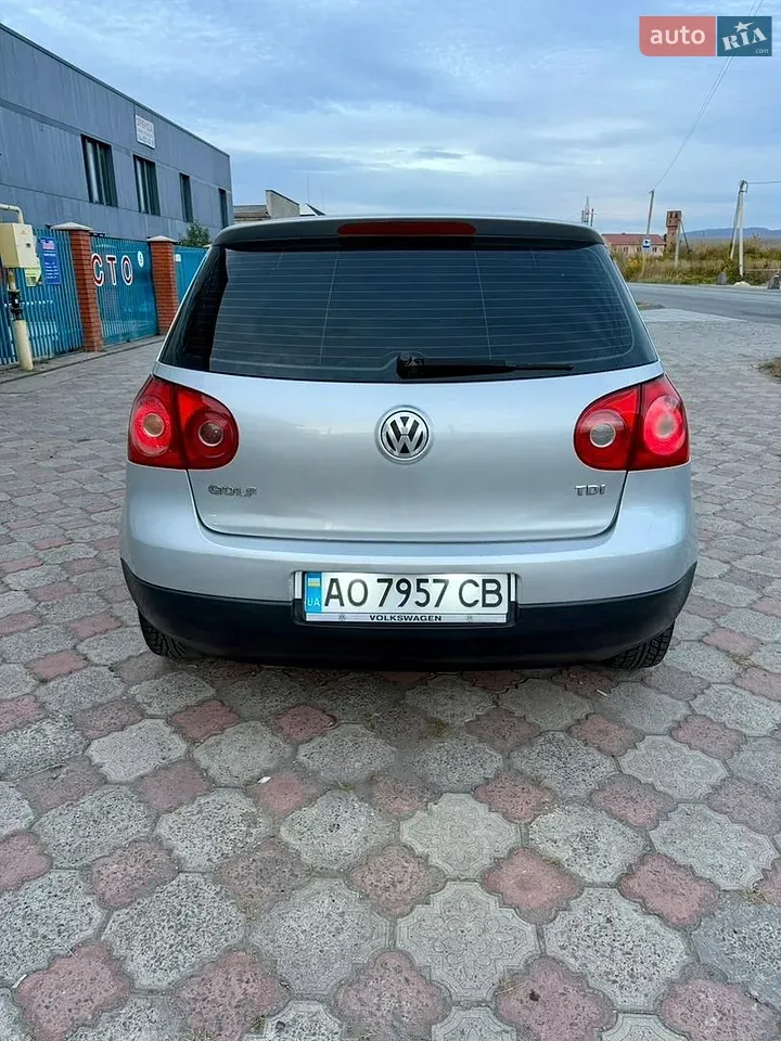 Volkswagen Golf 2005 photo 4