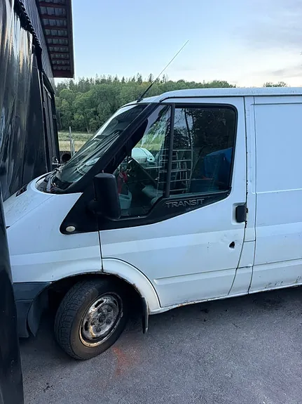 Ford Transit T260 2009 photo 5