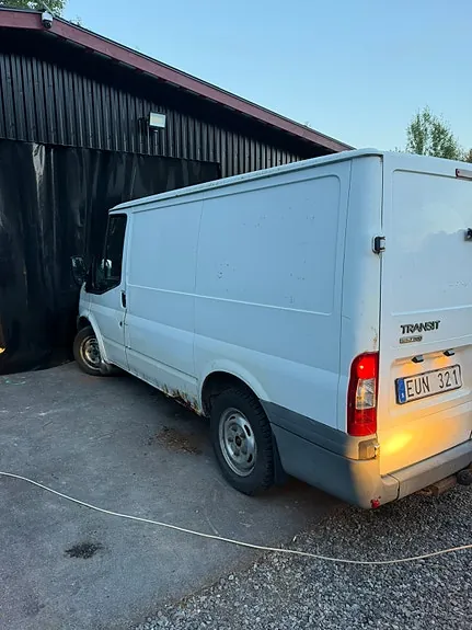 Ford Transit T260 2009 photo 4
