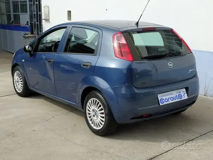 Fiat Grande Punto 2008 photo 5