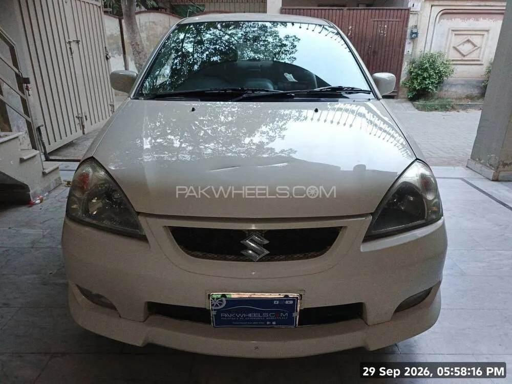 Suzuki Liana
