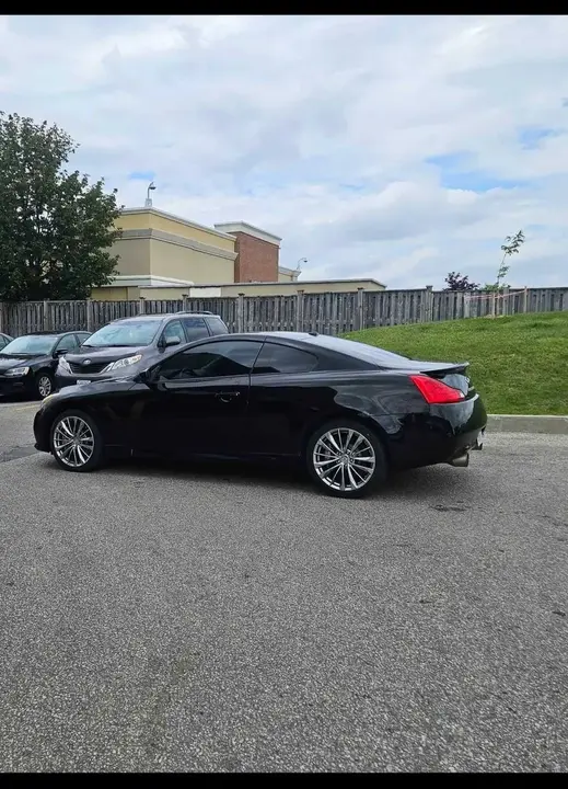 Infiniti G37X