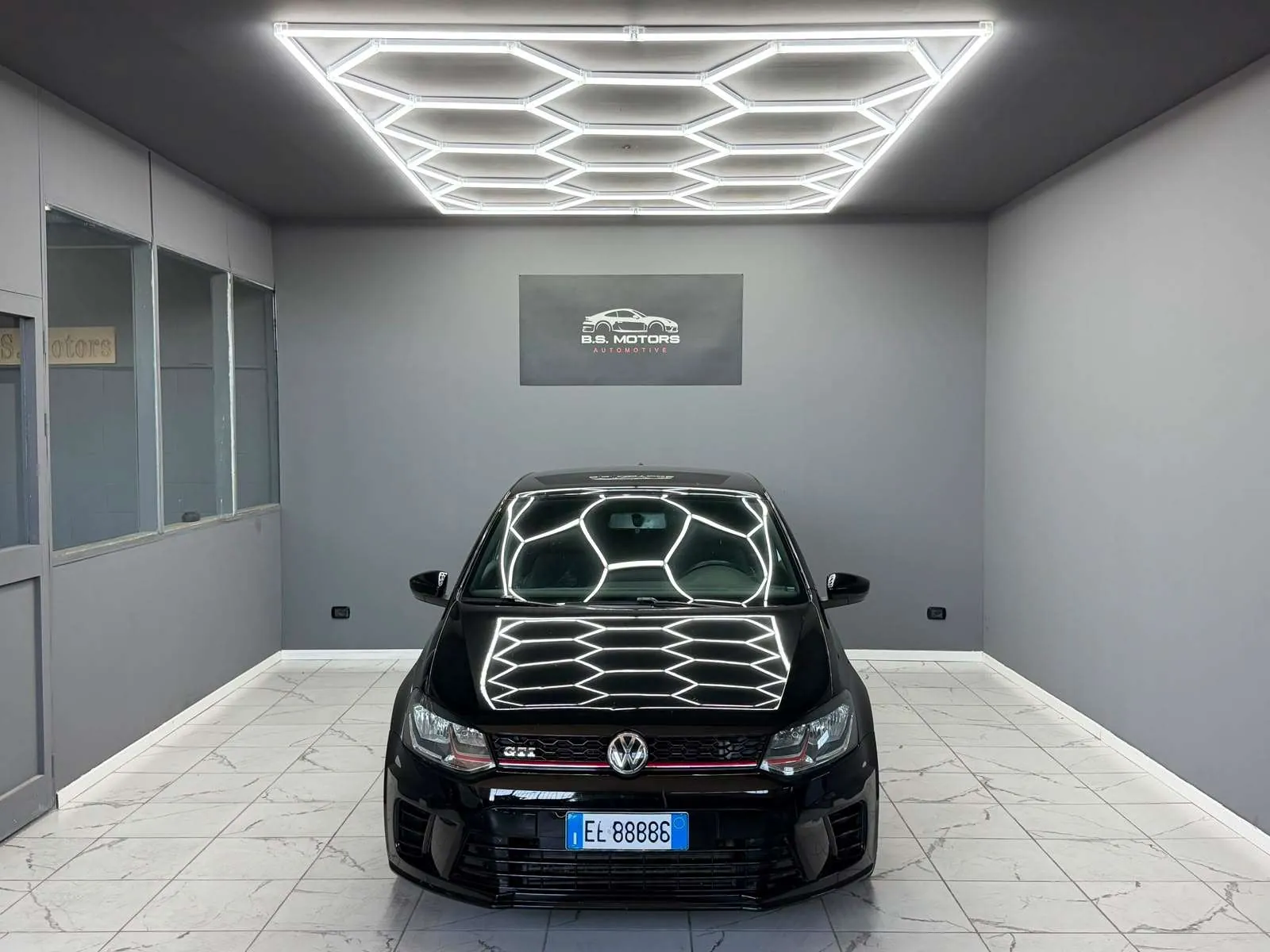 Volkswagen Polo Gti 2012 photo 2