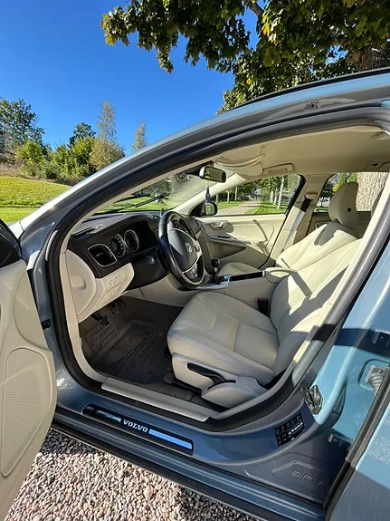 Volvo V60 2011 photo 4