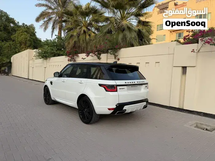 Land Rover Range Rover Sport 2018 photo 3