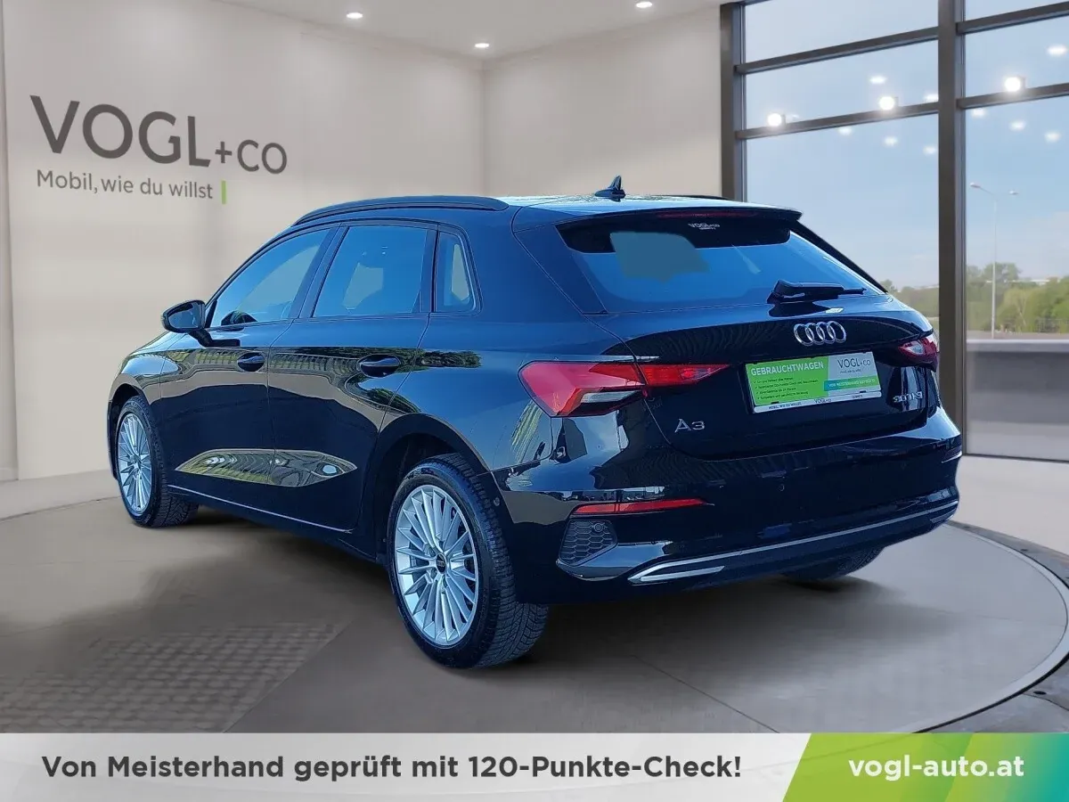 Audi A3 2024 photo 3