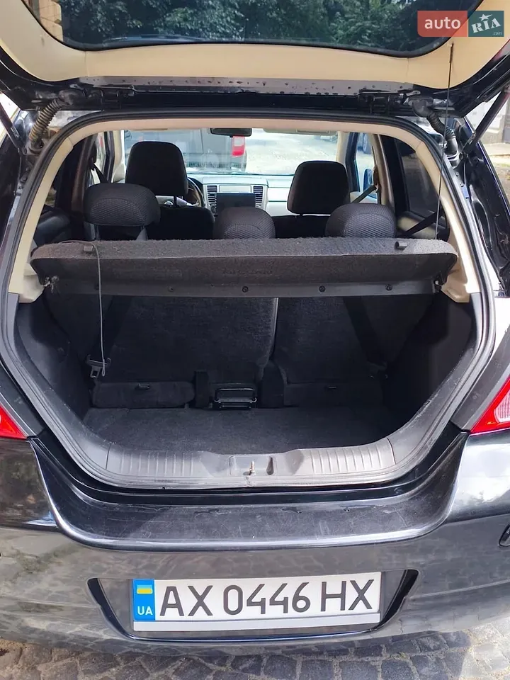 Nissan Tiida 2007 photo 5