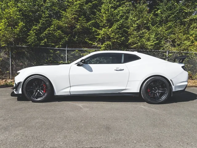 Chevrolet Camaro 2022 photo 2