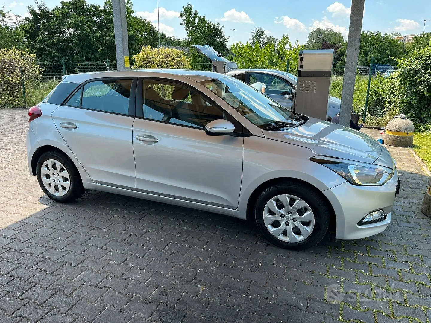 Hyundai I20 2016 photo 3
