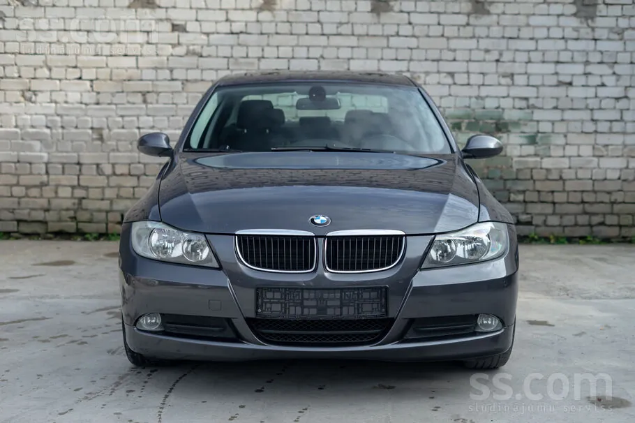 BMW 320I 2008 photo 2