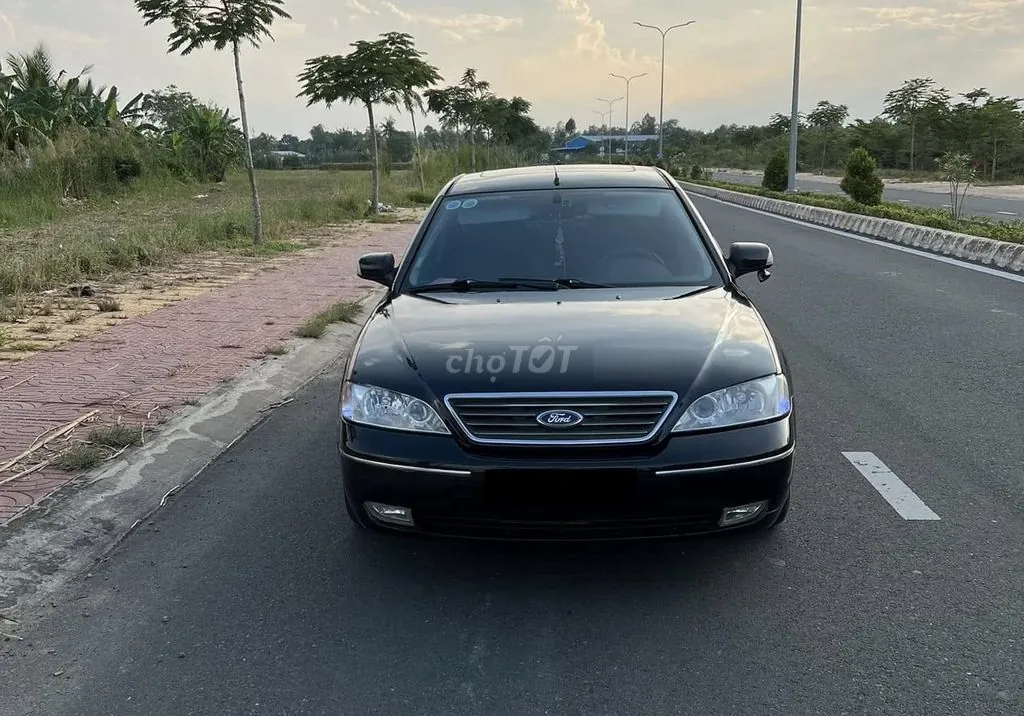 Ford Mondeo 2004 photo 2