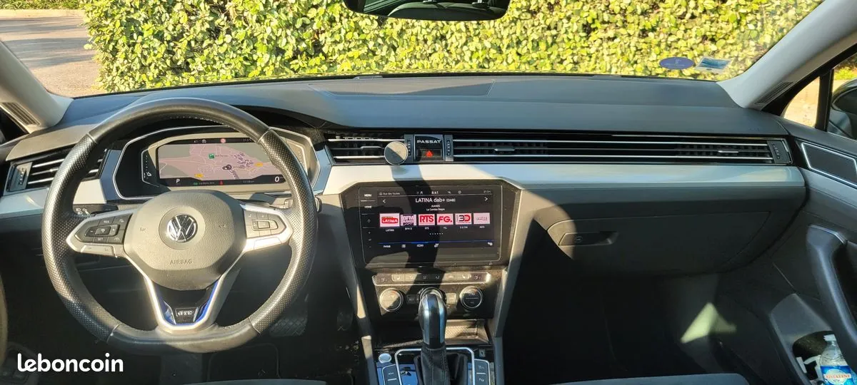 Volkswagen Passat 2020 photo 3