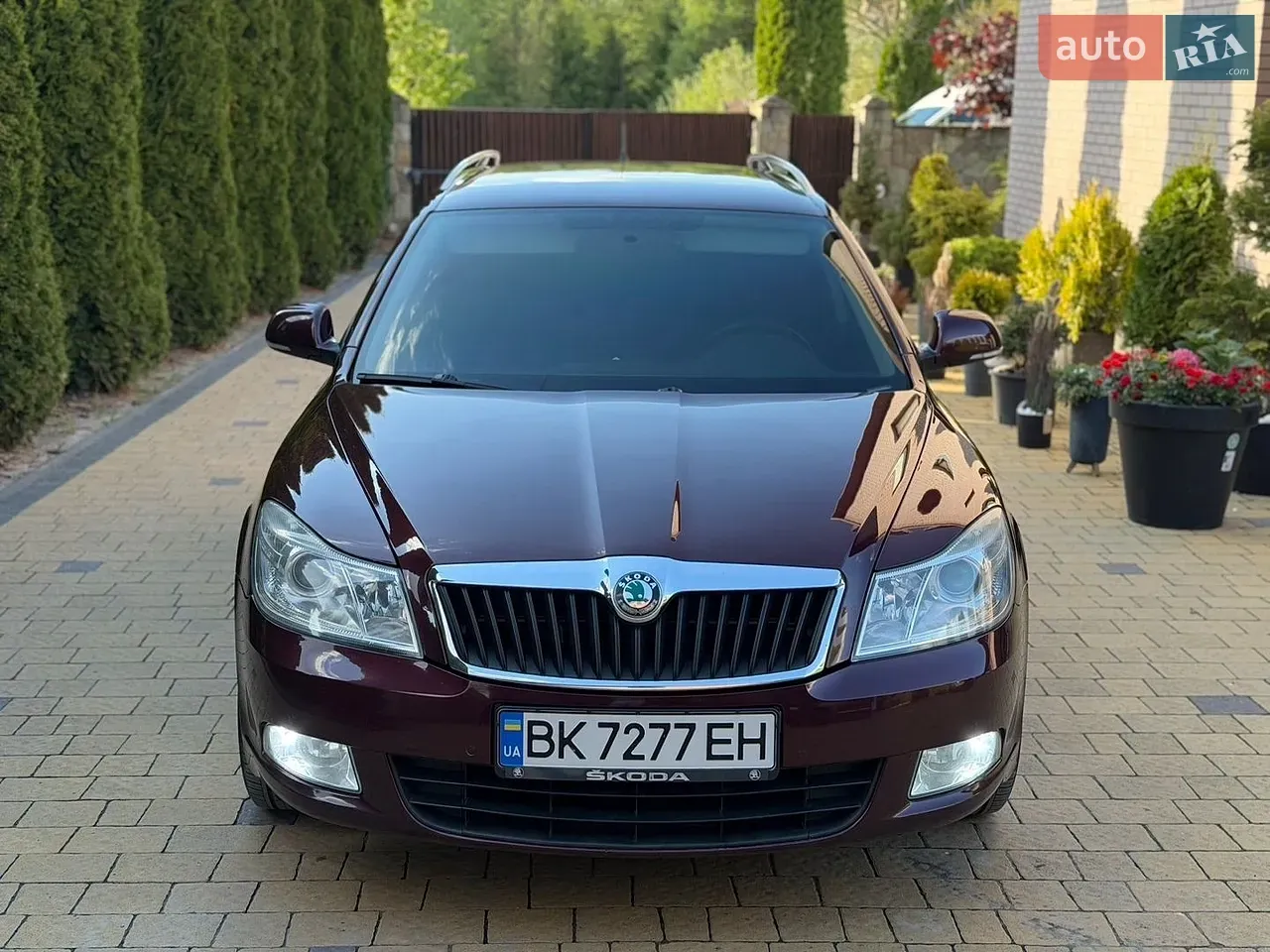 Skoda Octavia 2011 photo 5