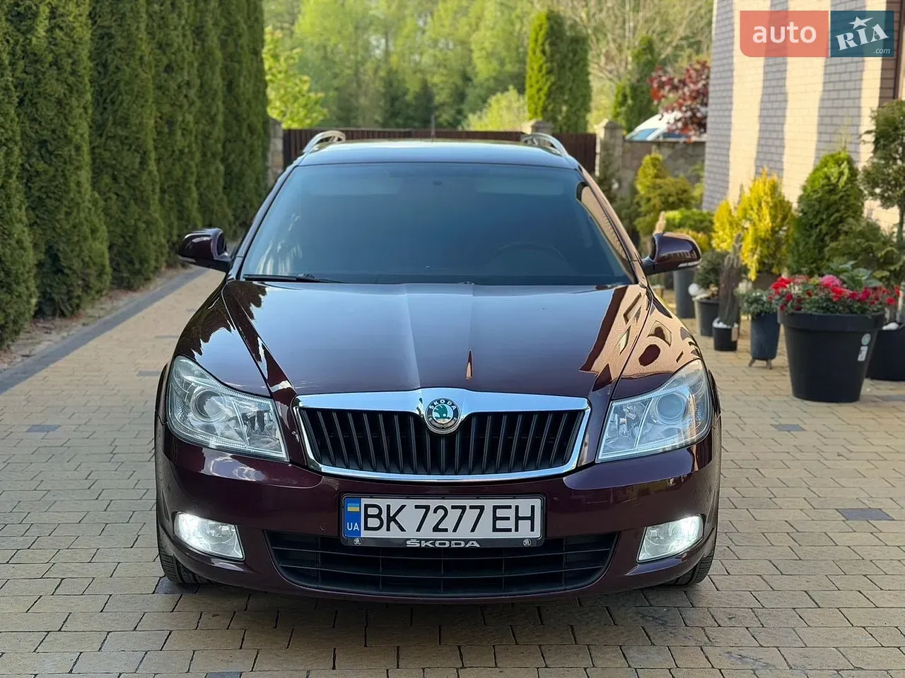 Skoda Octavia 2011 photo 4