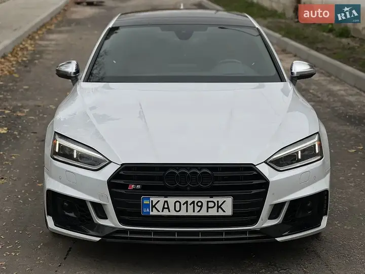 Audi S5 2017 photo 2