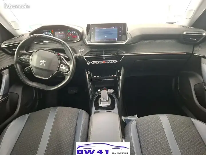 Peugeot 2008 2021 photo 5