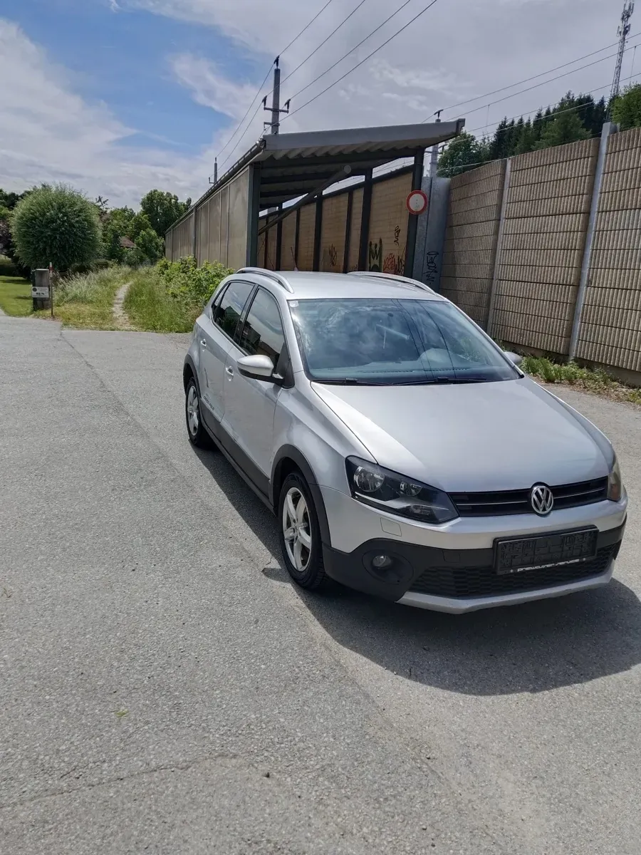 Volkswagen Polo Cross 2011 photo 3