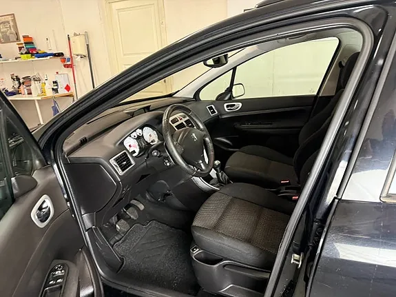 Peugeot 307 2009 photo 5