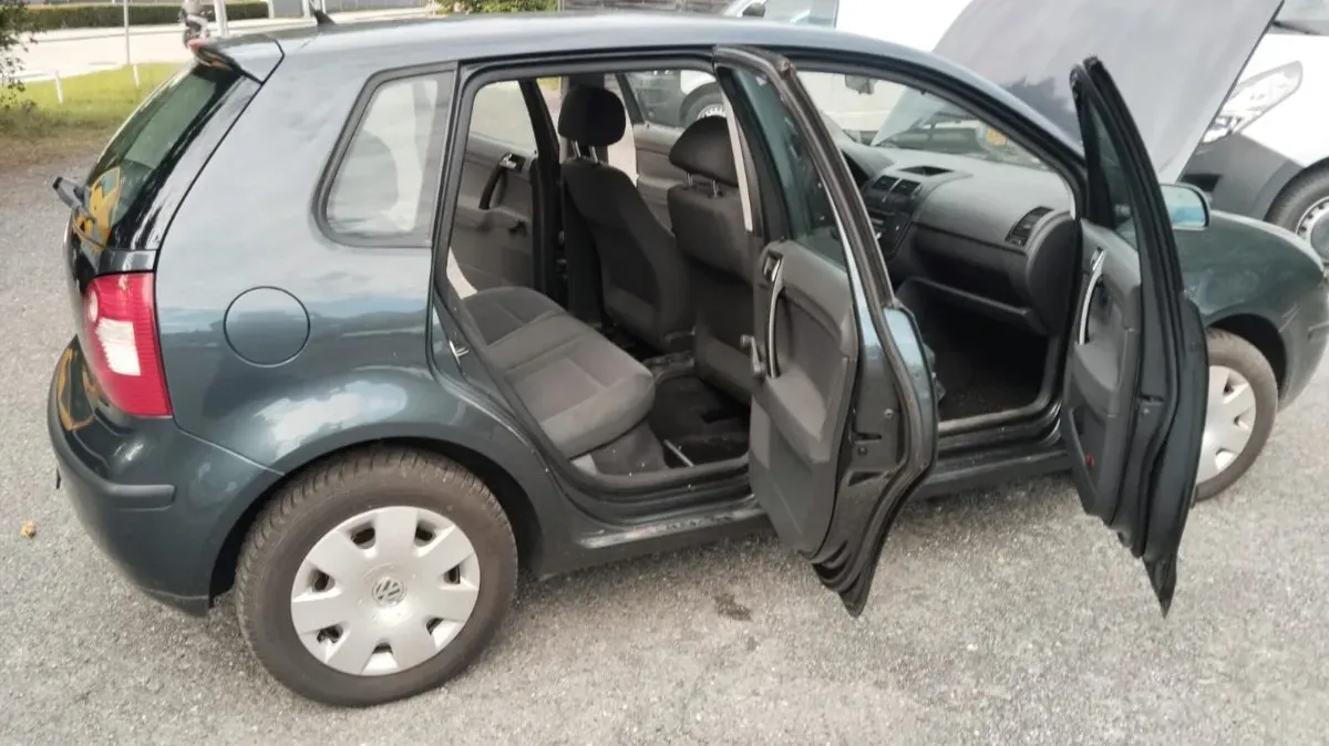 Volkswagen Polo 2004 photo 3