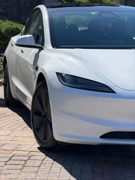 Tesla Model 3 2024 photo 5