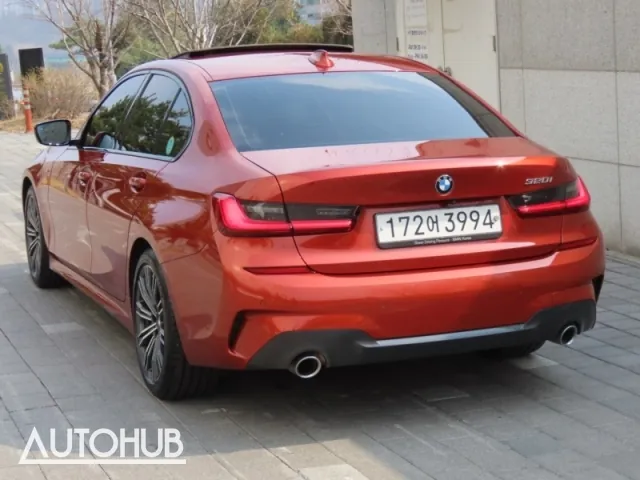 BMW 3 Series 2021 photo 4