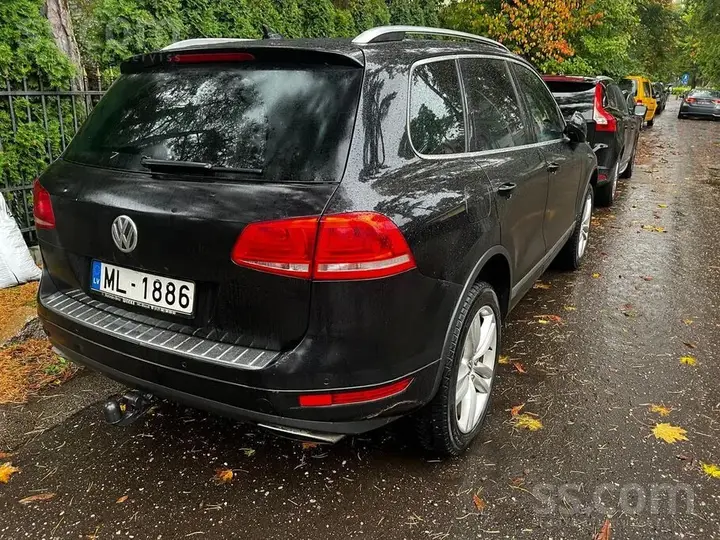 Volkswagen Touareg 2011 photo 3