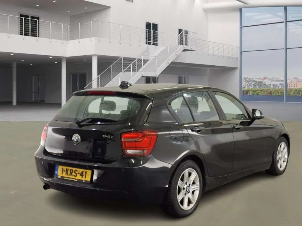 BMW 114I 2013 photo 3