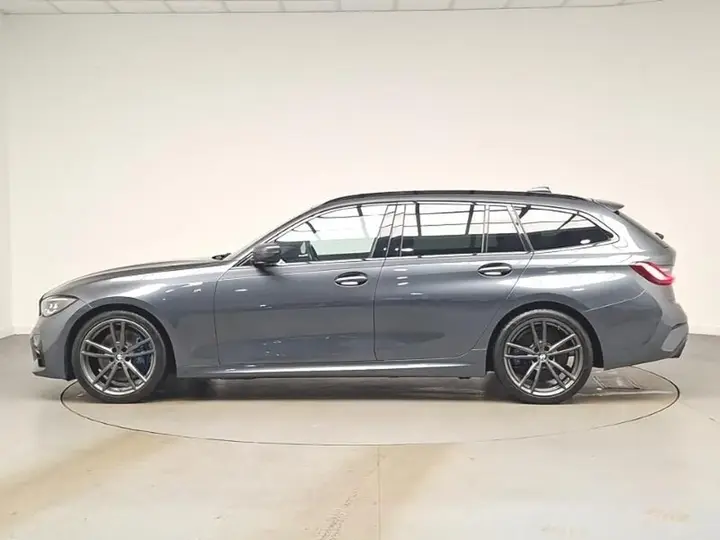 BMW 3 Series 2021 photo 4