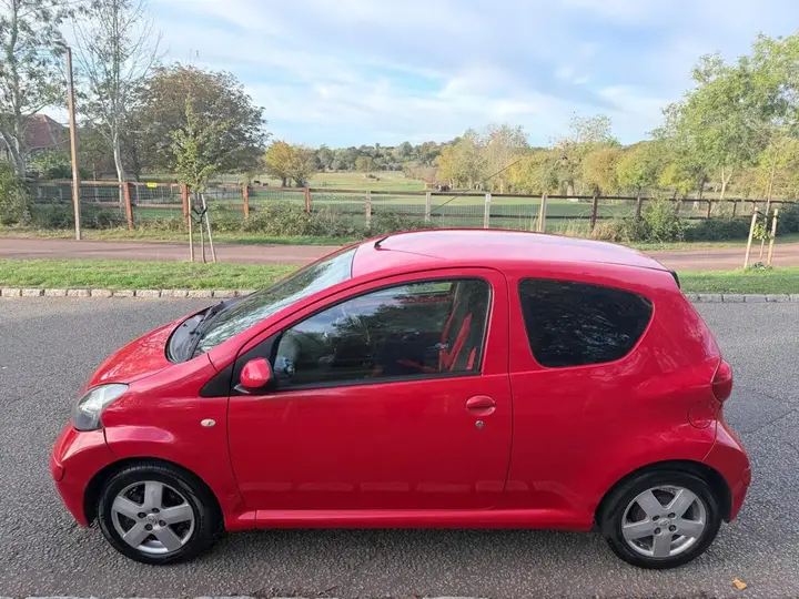 Toyota Aygo 2006 photo 4