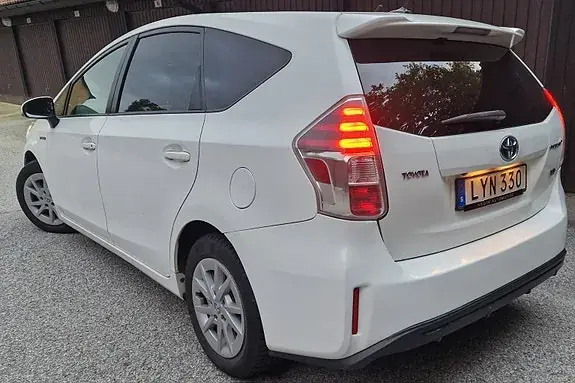 Toyota Prius 2016 photo 4