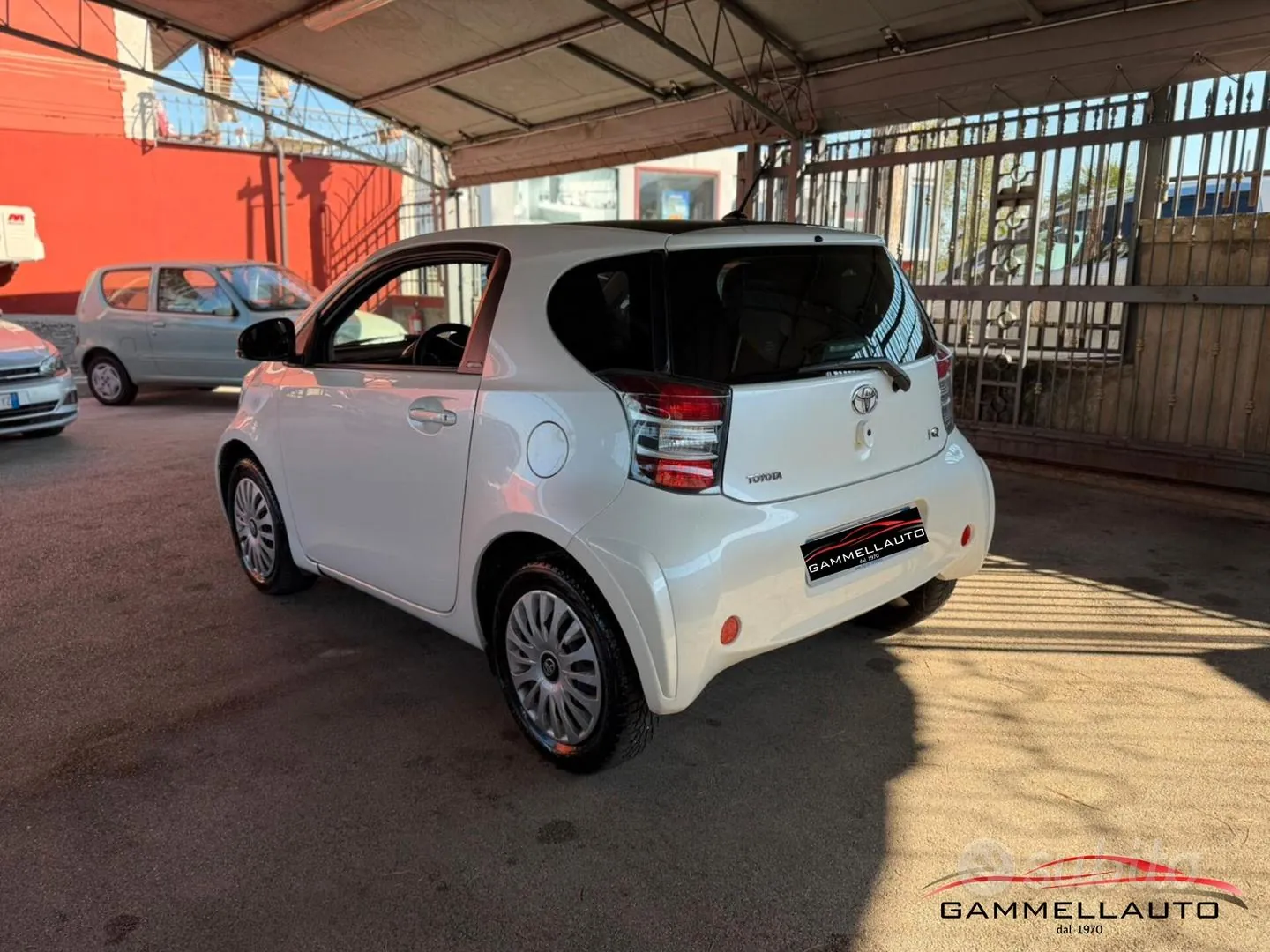 Toyota Iq 2013 photo 4