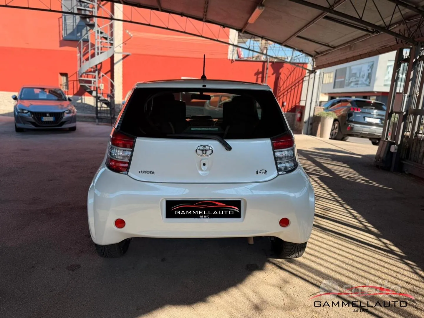 Toyota Iq 2013 photo 5