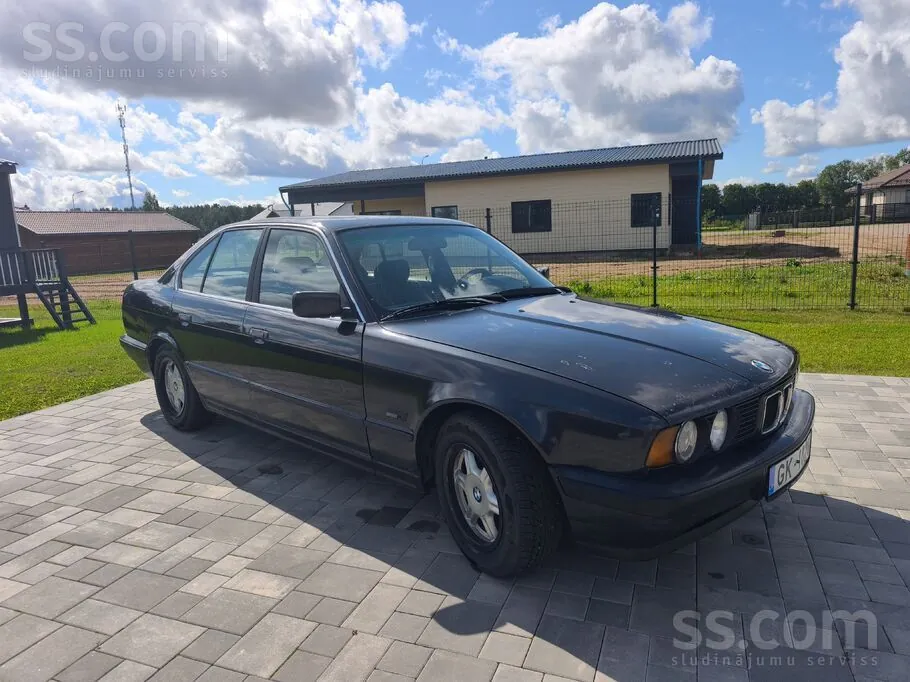 BMW 520