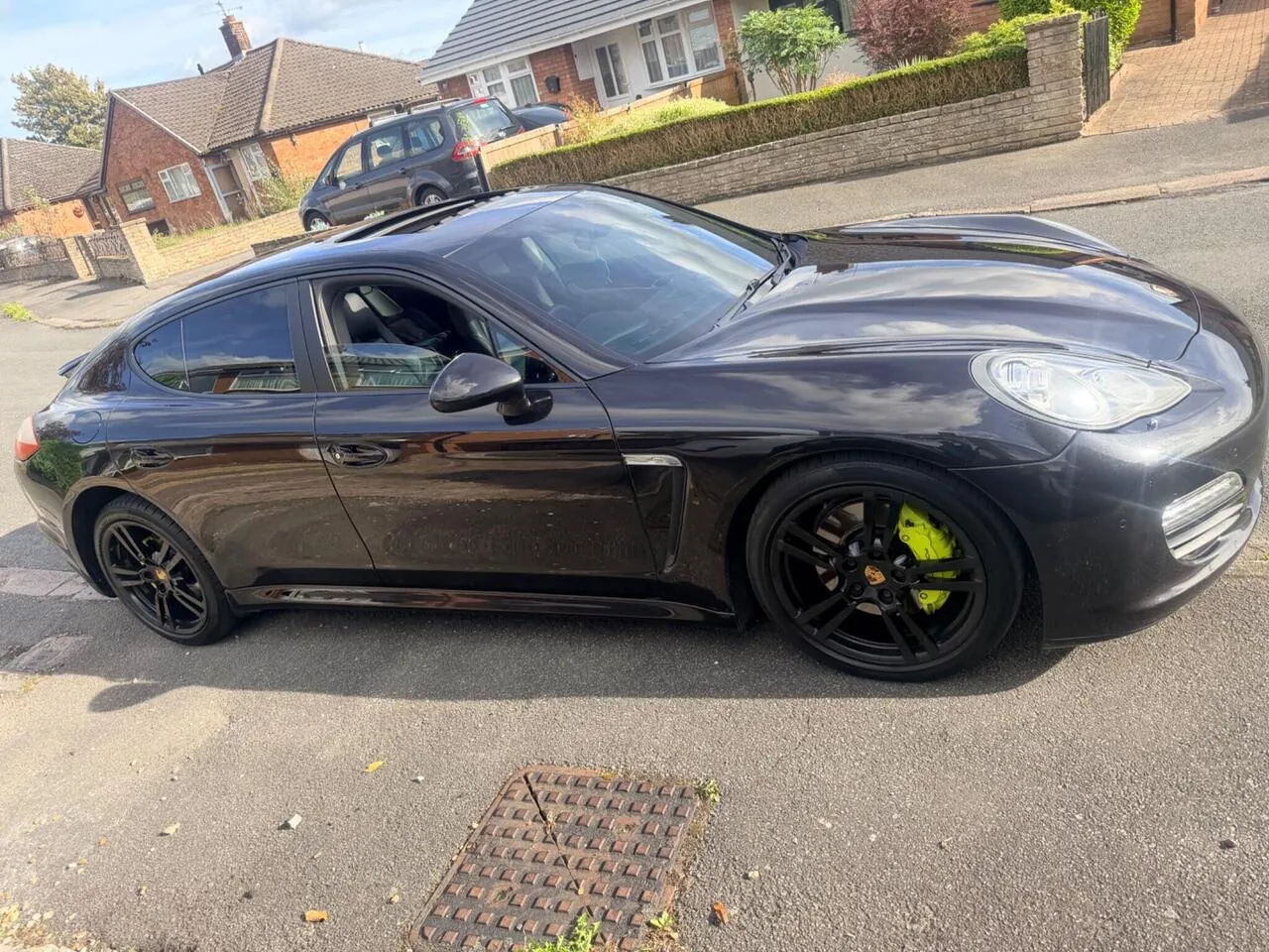 Porsche Panamera 2012 photo 3