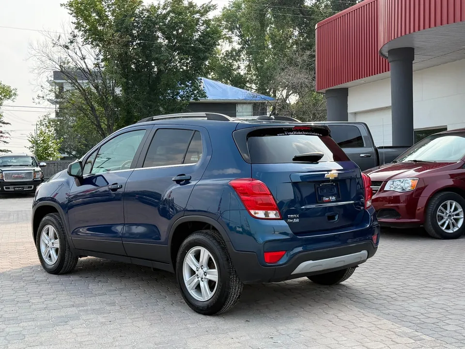 Chevrolet Trax 2020 photo 3
