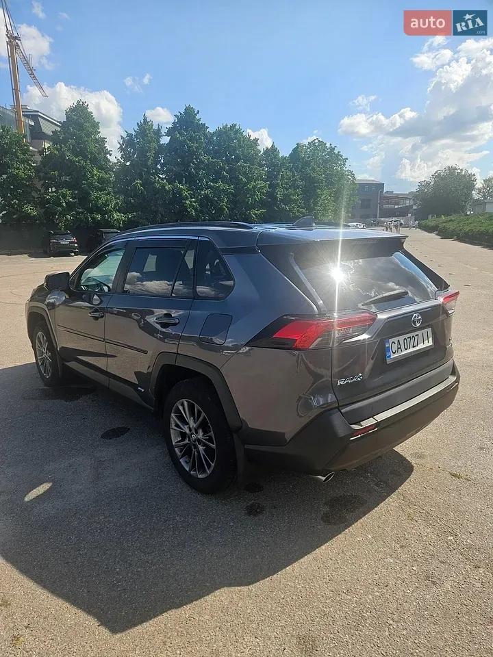 Toyota Rav4 2019 photo 4