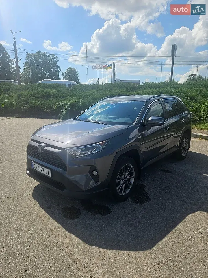 Toyota Rav4 2019 photo 2