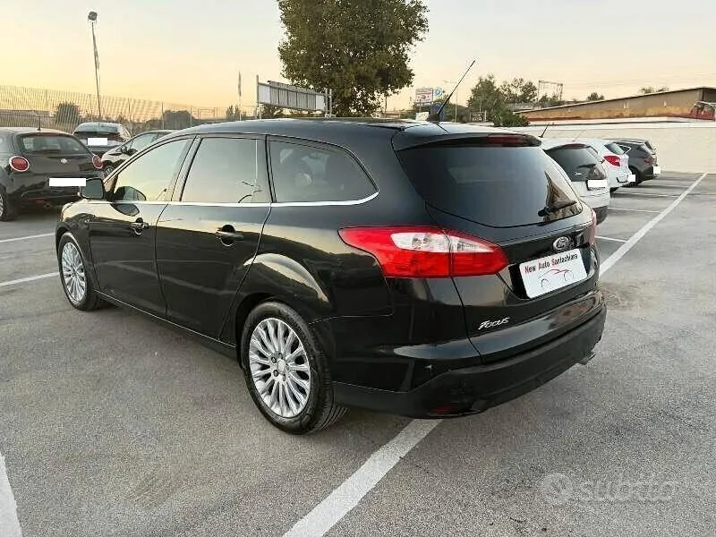 Ford Focus 2012 photo 5