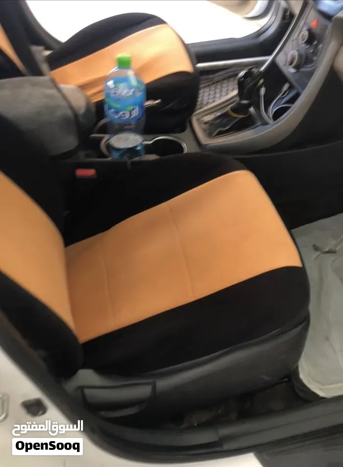 Hyundai Elantra 2015 photo 4