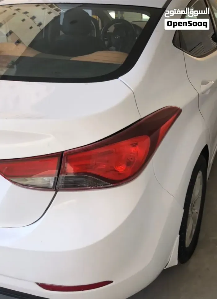 Hyundai Elantra 2015 photo 3