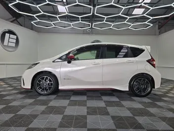 Nissan Note 2017 photo 3