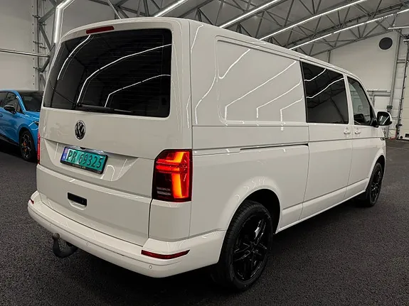 Volkswagen Transporter 2024 photo 5
