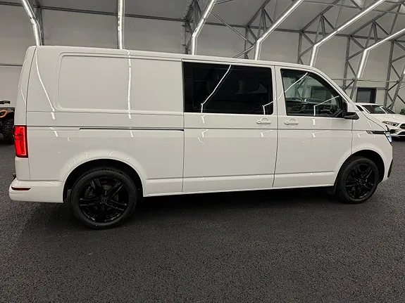 Volkswagen Transporter 2024 photo 4